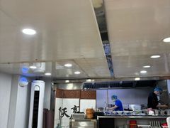 -哈灵现炒本帮面(宁波路店)