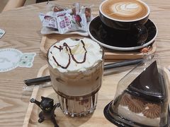 摩卡咖啡-藏猫猫咖啡主题馆(中央大道店)