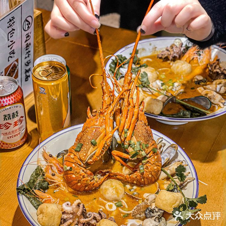 厦门美食 | 来厦必吃的龙虾沙茶面🦞 有够顶！