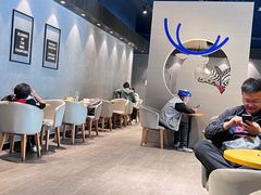 -瑞幸咖啡(新世界中心店)