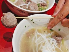 -潮汕·草根牛肉档(上海荟聚城市集市店)