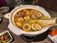 -一川二水•粤川醉(CP静安店)