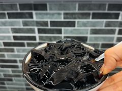 草本龟苓膏-梧州双钱龟苓膏(老街店)