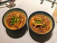 沙蒜烧豆面-荣轩(新荣记环球金融中心店)