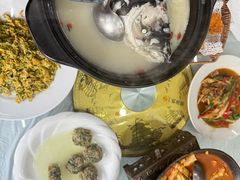 -万佛湖许老大铁锅鱼(黑金冠店)