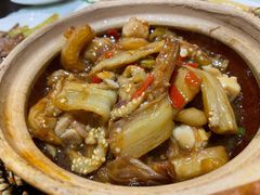 咸鱼鸡粒茄子煲-熠盛粤味(永康路店)