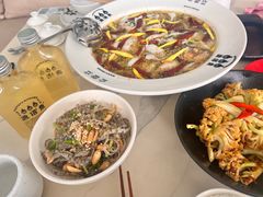 -渔语鱼酸菜鱼新川菜(来福士店)