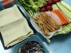 -崴海渔村(虹梅路店)