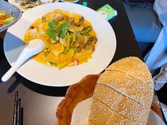 -大头虾越式风味餐厅(光明广场店)