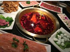 -潮火锅·麻辣牛肉火锅(观音桥方圆·LIVE店)