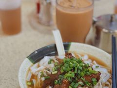 牛腩河粉-彩香园咖啡美食(海南花园第2座店)