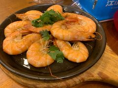 -老东镇啤酒屋海鲜加工·蒸汽海鲜·海鲜烧烤(台东店)