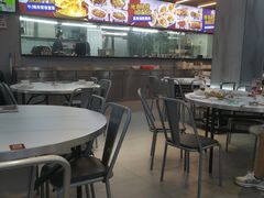 -明本湛江鸡•海鲜小厨(陈家祠店)