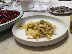 -鸭王烤鸭店(三里河店)