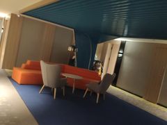 -艾豪森酒店(西安大雁塔大唐不夜城店)