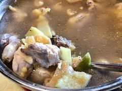 无花果鸡煲-欢乐时光家常菜(大石店)
