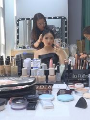 -乐派诗婚纱摄影