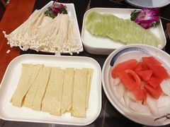 -殷式·私房烧烤·羊蝎子火锅(什刹海店)