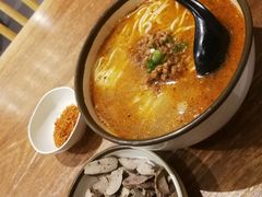 -谭师爷龙抄手(白下路店)