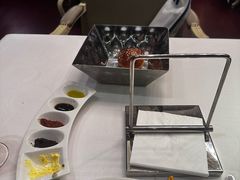 -龙虾酒吧扒房(宁波香格里拉店)