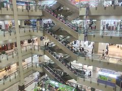 -百荣世贸商城