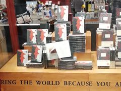 门面-西西弗书店&矢量咖啡(凯德晶萃广场店)