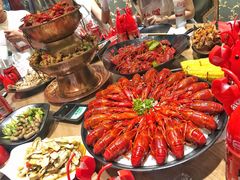 碳火牛蛙锅-沪小胖小龙虾(淮海中路旗舰店)