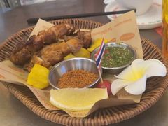 -小小集渔·泰式大排档(太古里香槟店)