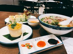 -美奈小馆·越南料理(中航城君尚购物中心店)