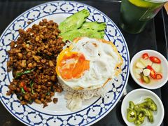 -津津飯堂