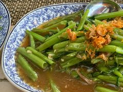 -卷心菜和避孕套餐厅(Pattaya)