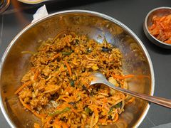 -许哥东北烧烤·铁丳烤串·宫后夹肉(繁花中心店)