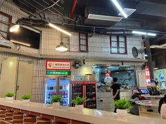 -憨铁匠老火锅(龙岗万科里店)