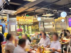-记忆串城·东北烧烤·小龙虾·大型团建(南油店)