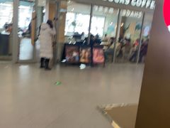 -星巴克臻选(华堂·新辰汇店)