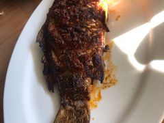 北海风味烤鱼-北海聚友阁  腾冲北海湿地