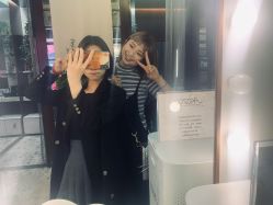 -AKOZO Beauty Salon