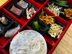 -勺子米线·云南传统小吃市集(四方街店)