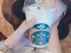 -星巴克臻选(威海威高广场店)