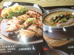 -叁煨蹄花·下饭盐帮菜(人民广场店)