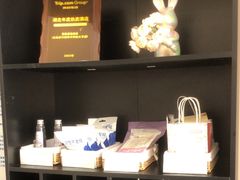 -简洛澜山酒店(武汉光谷步行街店)