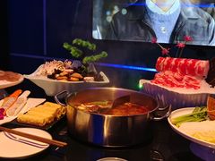 -唯爱KTV聚会餐厅(仙林东城汇店)