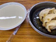 -锅贴大王南翔小笼(临沂二村店)