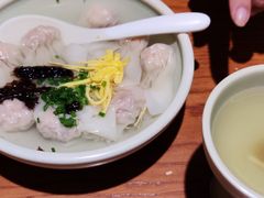 招牌鲜虾小馄饨-苏小柳手工点心(人民广场分院)