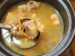 -阿鹏故事云南野生菌火锅(人民路店)