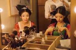 -盘子女人坊古装写真摄影(厦门总店)