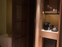 -杭州逸酒店(西湖武林店)