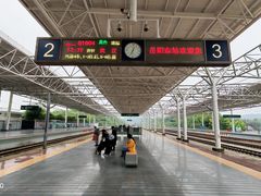 -巴陵广场