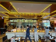 -大中华希尔顿酒店-念自助餐·海南美食·三文鱼
