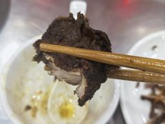 -屯老二农家铁锅炖·行业领军者(梅江店)